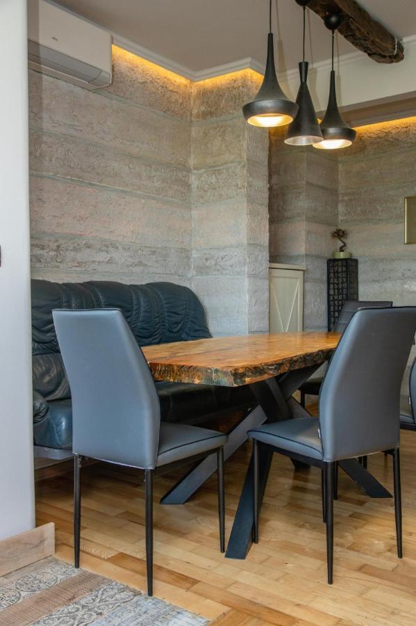 Art Luxury Apartment 부르가스 외부 사진
